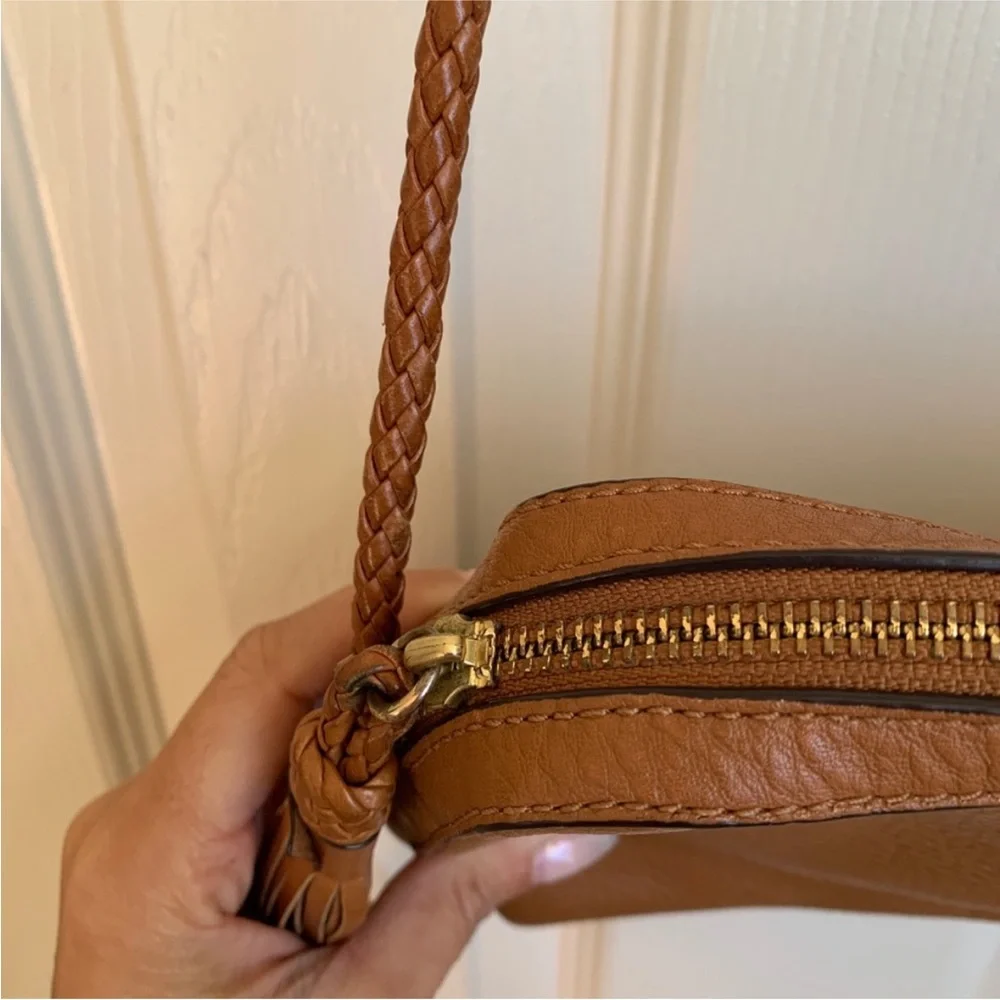 Tory Burch Brown Leather Shoulder Bag with decorative tassel & braided strap - Picture 4 of 10